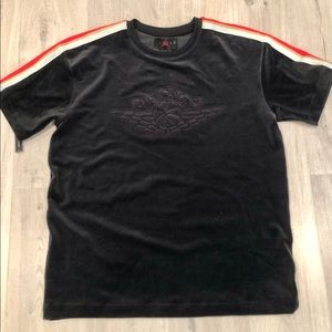 JORDAN 1 WINGS “GOLD CHAIN” VELOUR SHIRT